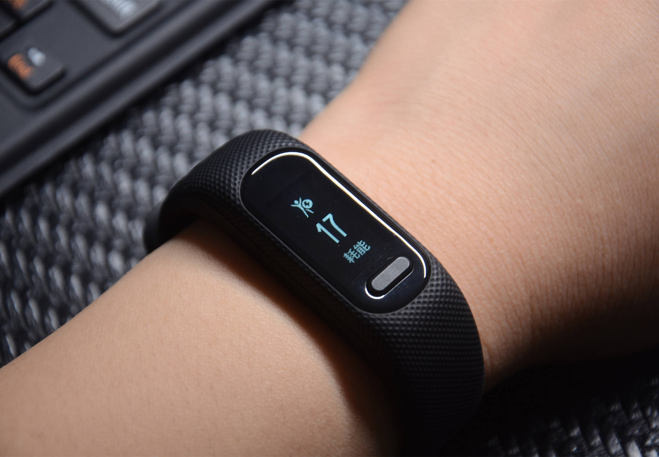 轻盈全能 佳明Garmin Smart 5智能手环简评